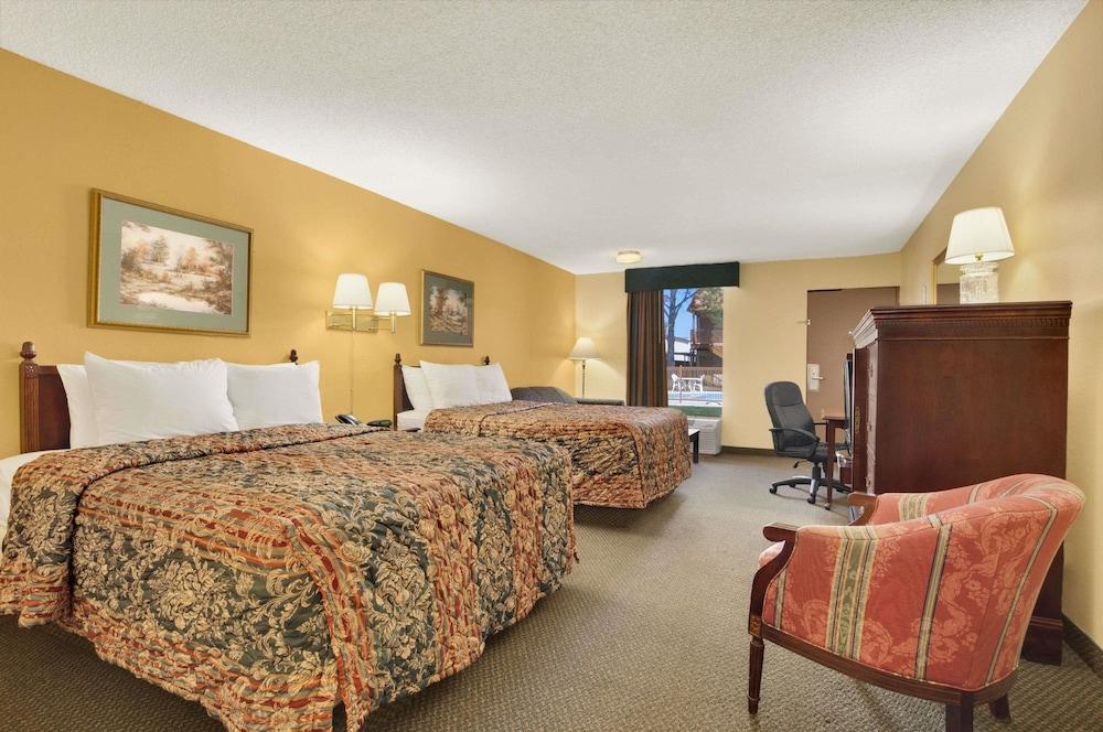 Days Inn By Wyndham Burleson Ft. Worth Extérieur photo