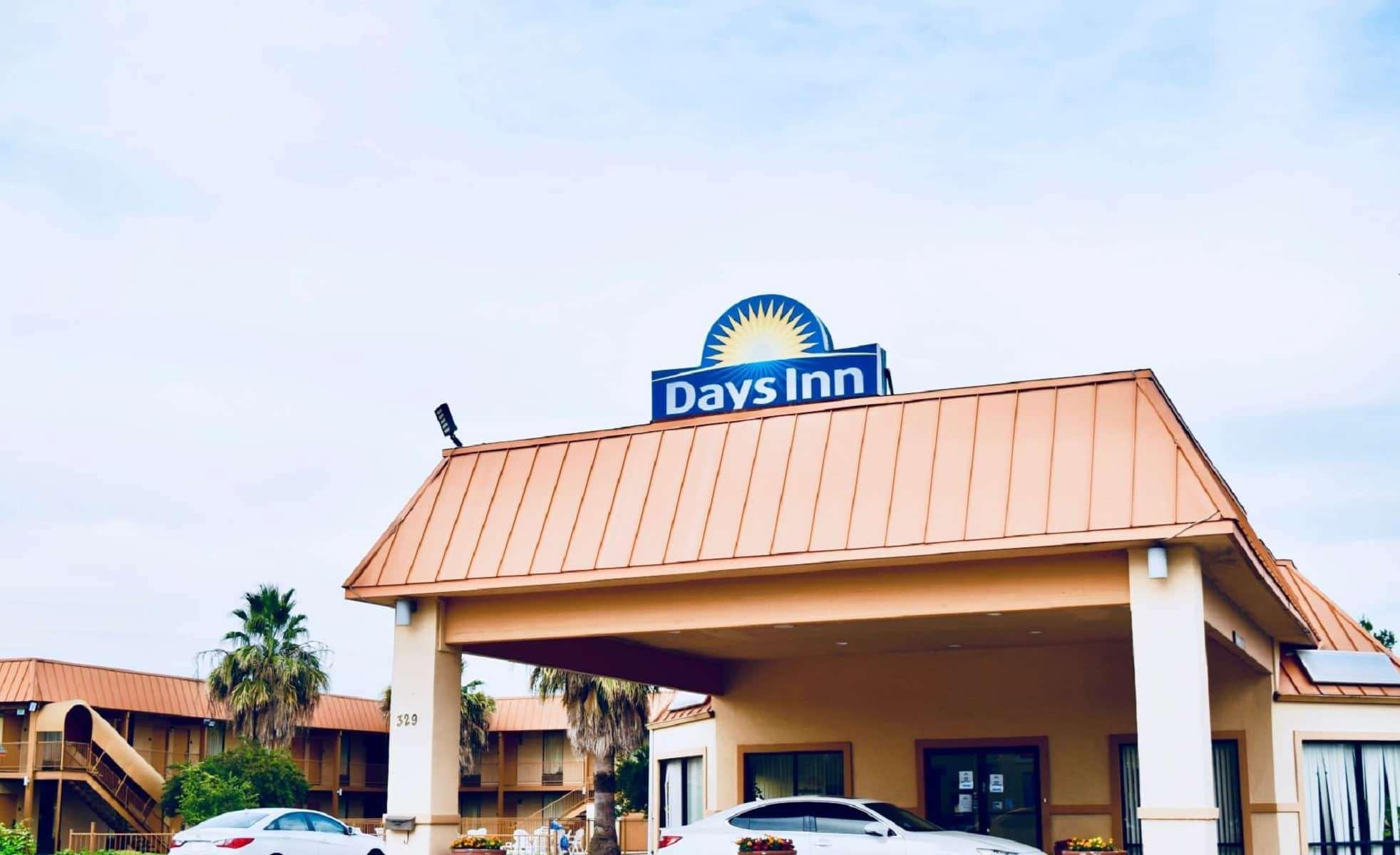 Days Inn By Wyndham Burleson Ft. Worth Extérieur photo