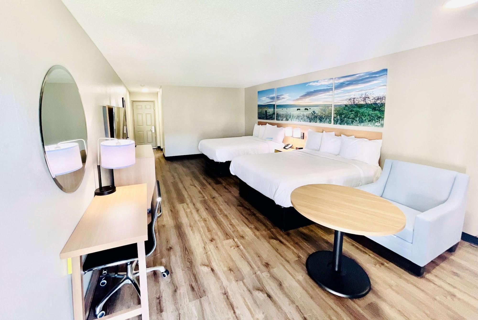 Days Inn By Wyndham Burleson Ft. Worth Extérieur photo