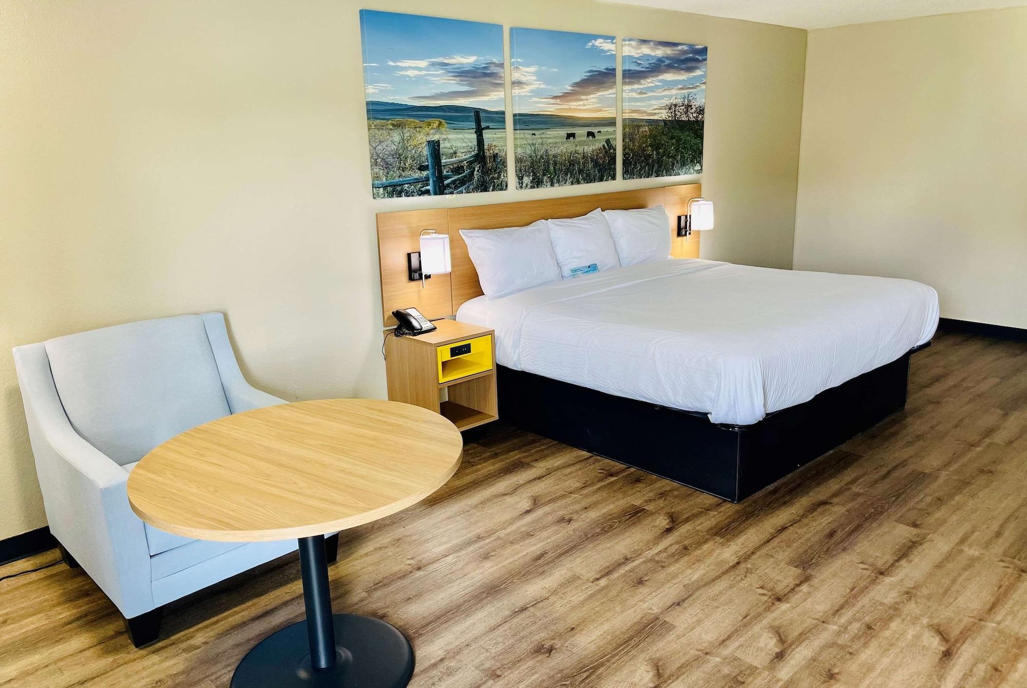Days Inn By Wyndham Burleson Ft. Worth Extérieur photo